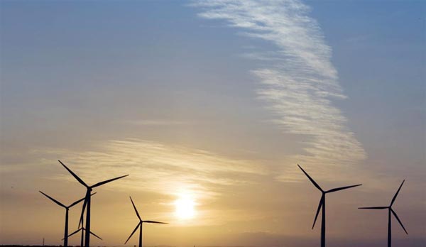 中国发展低碳经济的着力点应放在