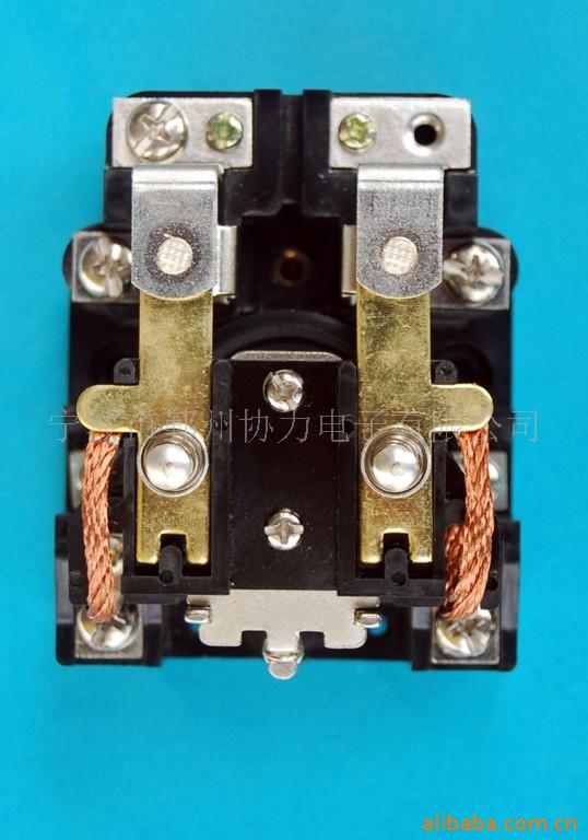 大功率继电器:大功率继电器接通后电流为什么会变味零